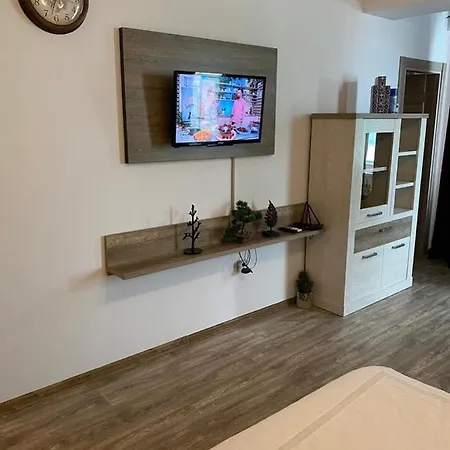 Argos Summerland Apartment Mamaia